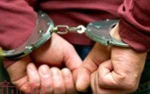 Khởi tố, bắt tạm giam tài xế taxi đâm cảnh sát bị thương