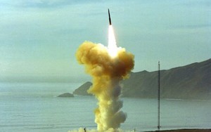 Phóng thử tên lửa đạn đạo xuyên lục địa, Mỹ lại muốn 'dọa' Triều Tiên?