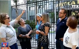 Độc đáo tour du lịch chống tham nhũng đang hút khách