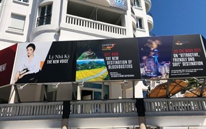 Lý giải về việc Lý Nhã Kỳ xuất hiện trên pano tại Cannes