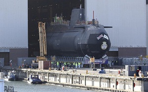 Siêu tàu ngầm tỷ đô của Anh lặn 25 năm không cần tiếp nhiên liệu