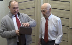 Lộ diện 'sếp' của Tổng thống Nga Vladimir Putin