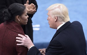 Bà Michelle Obama lần đầu gay gắt về chính sách của chính quyền Donald Trump