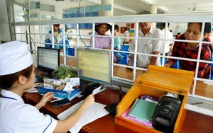 50 bệnh viện sẽ tăng giá viện phí với người chưa có thẻ bảo hiểm y tế