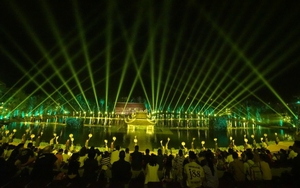 'Thủa ấy xứ Đoài': Cuộc 'rong chơi' choáng ngợp về thôn quê