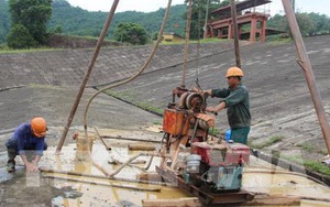 Khẩn trương xử lý thấm đập chính Hồ Núi Cốc tránh hậu họa khôn lường