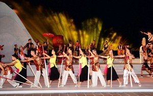 Về Festival Di sản Quảng Nam dự Lễ hội Sâm núi, đua thuyền, lướt ván...