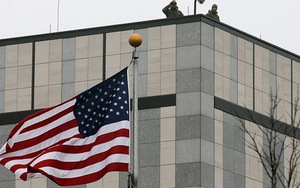 Nổ nghi do khủng bố tại Đại sứ quán Mỹ ở Ukraine