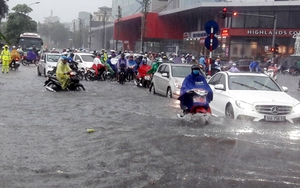 Hà Nội khuyến cáo người dân hạn chế ra đường hôm nay