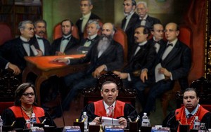 Tòa án Tối cao Venezuela họp khẩn sau khi bị tấn công