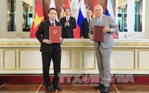 Thông tấn xã Việt Nam ký Thỏa thuận trao đổi thông tin với Hãng truyền thông Sputnik