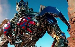 Câu chuyện điện ảnh: Chiến thắng buồn của 'Transformers 5'