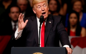 Tổng thống Mỹ Donald Trump công bố báo cáo tài chính: Thu nhập 594 triệu USD/năm