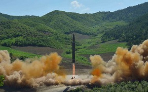 Triều Tiên: Phá hủy Hàn Quốc ‘dễ như ăn bánh’