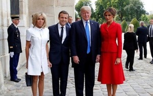 Trang phục 'nữ y tá' của Đệ nhất phu nhân Pháp Macron gây tranh cãi