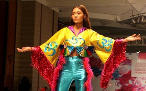 Khi Tín ngưỡng thờ Mẫu lên... sàn catwalk