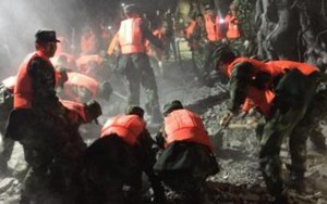 Động đất kinh hoàng ở Tứ Xuyên: Có thể 100 người đã thiệt mạng