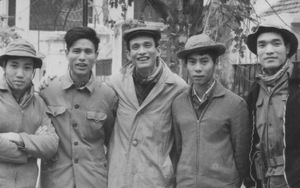 Những người lái xe Thông tấn