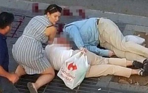 Hiện trường vụ đâm xe khủng bố đẫm máu, người chết nằm la liệt tại Barcelona