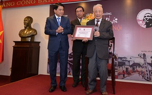 Với 'tình yêu Hà Nội', mỗi năm đâu chỉ có một ngày