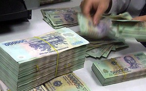 Nhân viên ngân hàng phạm tội lừa đảo chiếm đoạt tài sản lĩnh án