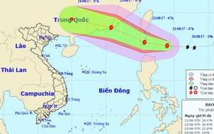 Bão HATO hướng vào Biển Đông và đang mạnh lên