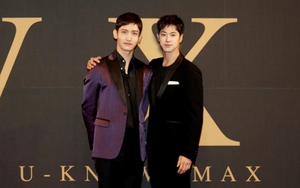 'Vua K-pop' TVXQ bùng nổ sau hai năm quân ngũ