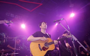 Hải Bột vẫn dị, vô tư và lơ đãng với liveshow 'Ai cũng mơ'