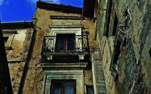 Từ Mỹ Sơn thánh địa đến Bormida hoang đường...