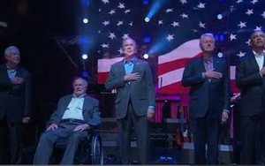 VIDEO: 5 cựu Tổng thống Mỹ đứng chung một sân khấu