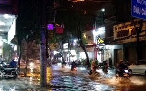 Cảnh báo nhiều đợt mưa lớn kéo dài từ 2 - 4/10 gây ngập cục bộ ở TP.HCM