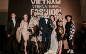 Dàn sao trình diễn BST 'Sea Life' của NTK Valentines Vân Nguyễn