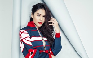 Nguyễn Thị Loan 'hở bạo' trước thềm chinh chiến Hoa hậu Hoàn Vũ 2017