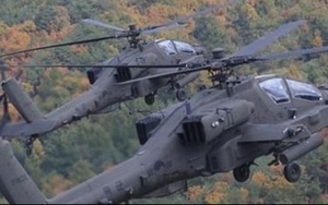 Hàn Quốc tập trận bắn tên lửa không đối đất Hellfire từ trực thăng Apache