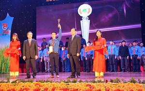 Giải thưởng Lương Định Của vinh danh 86 nhà nông trẻ nhưng 'hạt nhân' Nông thôn mới