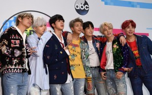 Các ngôi sao Hàn Quốc dùng mạng xã hội: Chơi dao, có ngày đứt tay