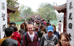 Văn hóa Hà Nội năm 2017 - 2018: Giữ gìn nét cổ kính, nâng cao văn hóa ứng xử