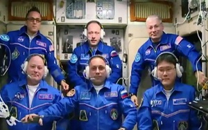 Phi hành gia Nhật xin lỗi sau thông báo cao thêm 9cm trên vũ trụ