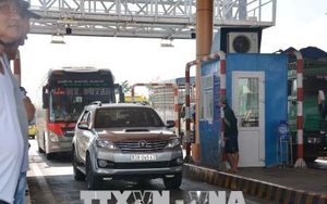 Lái xe bao vây trạm, căng thẳng lên cao, BOT Sóc Trăng đóng - xả ngày thứ 5 liên tiếp