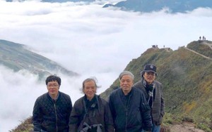 Từ sống lưng Khủng Long ngắm những nẻo đường mây Tà Xùa