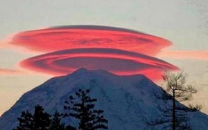 Quạt lửa ngang trời Phú Sĩ