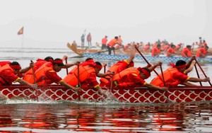 Hình ảnh Lễ hội bơi chải thuyền rồng trên Hồ Tây, Hà Nội