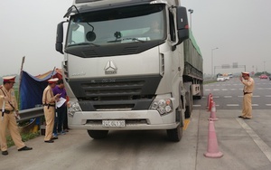 1 tháng tước gần 500 giấy phép lái xe vi phạm tải trọng