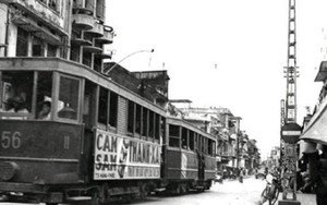 Ký ức tàu điện bờ Hồ tái sinh