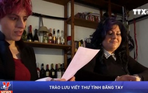 Lãng mạn trào lưu viết tay thư tình tại Italy