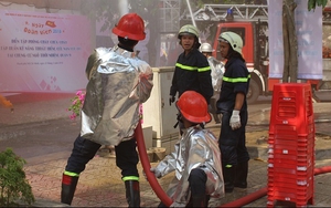 Thiết bị PCCC 'cháy hàng' sau vụ cháy chung cư Carina Plaza