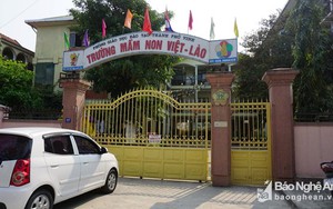 Khởi tố phụ huynh bắt quỳ và đánh giáo sinh đang mang thai