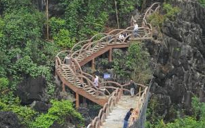 Ninh Bình đôn đốc tháo dỡ công trình xây dựng trái phép khu vực Tràng An cổ