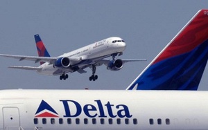 Mỹ: Cất cánh 30 phút, máy bay phải hạ cánh khẩn cấp động cơ bốc cháy