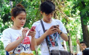 Giảm giá cước cuộc gọi giữa các mạng di động khoảng 20% từ 1/5